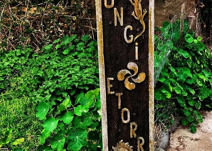 Casa Biax Jardin Y Terraza Privada Junto Al Mar Ea